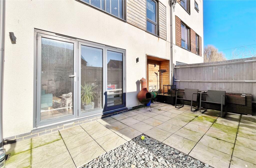 Additional image 15 of Goring Road, Goring-by-Sea, Worthing, West Sussex, BN12