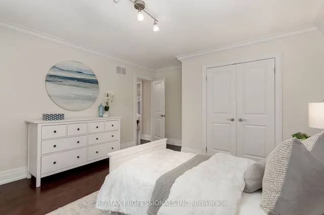 Additional image 23 of 128 Westrose Ave