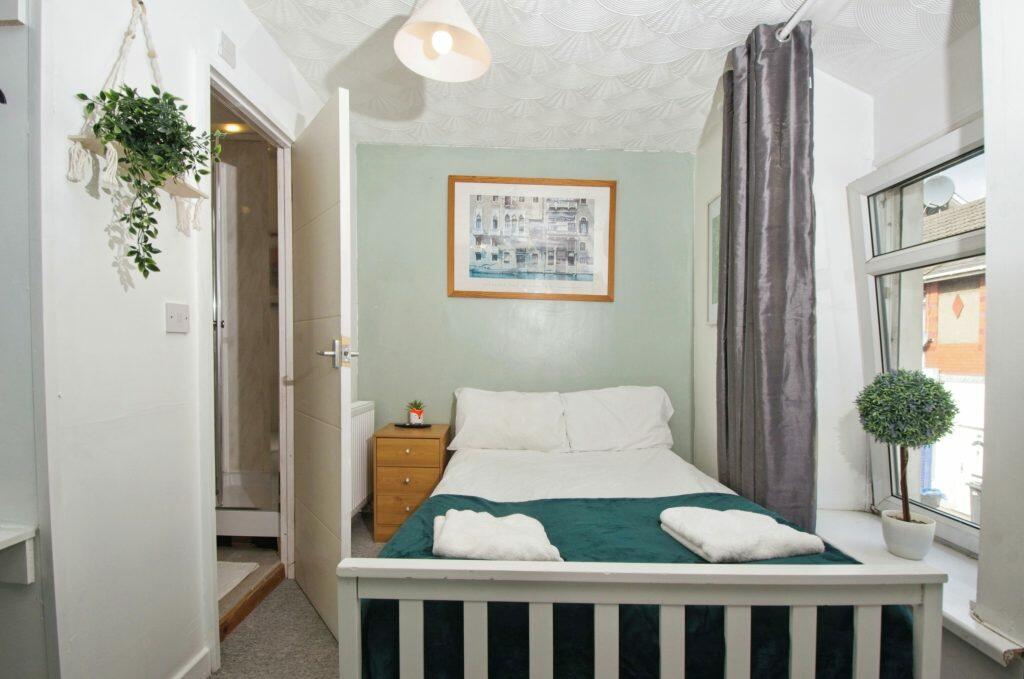 Additional image 11 of Bridge Street
Troedyrhiw, Merthyr Tydfil, CF48 4DT