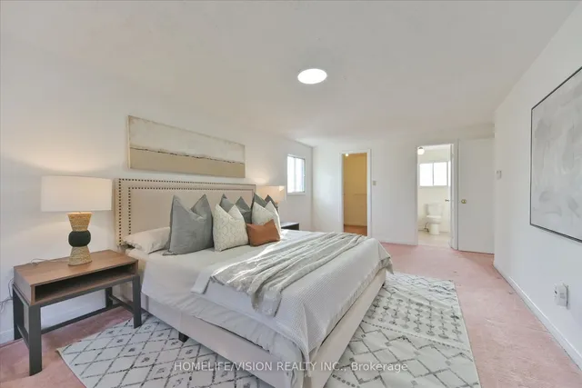 Additional image 25 of 23 Copthorne Ave