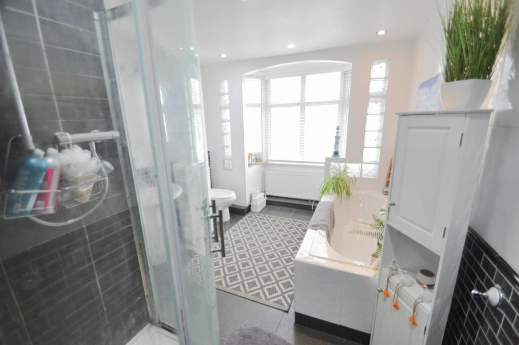 Additional image 35 of St James Road, New Brighton