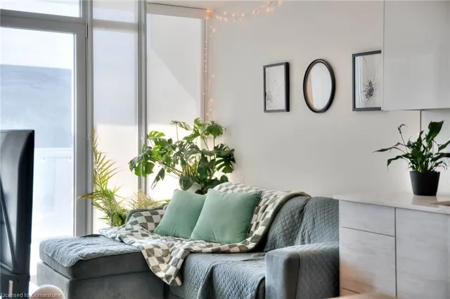 Additional image 3 of 60 Frederick St Unit 1111