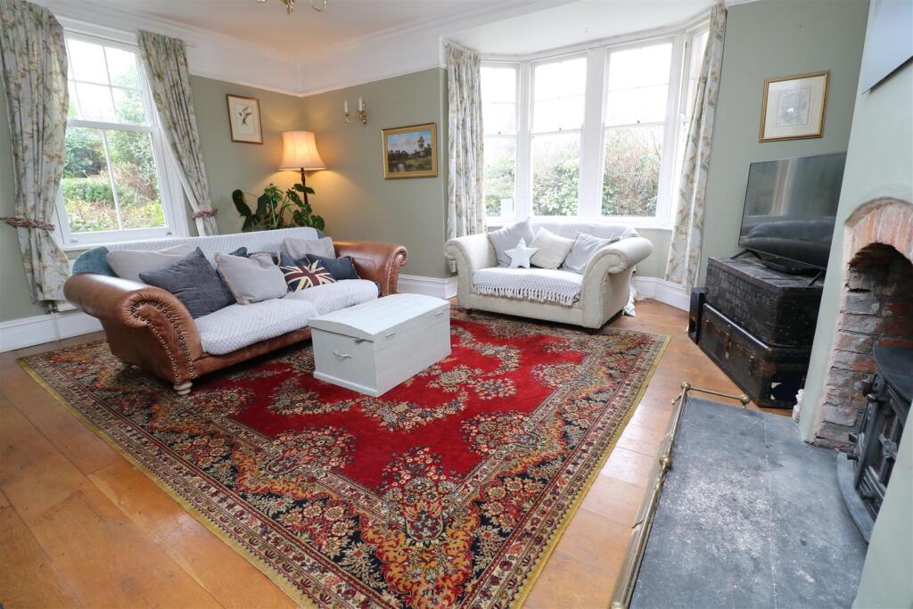 Additional image 20 of Warminster Road, Westbury