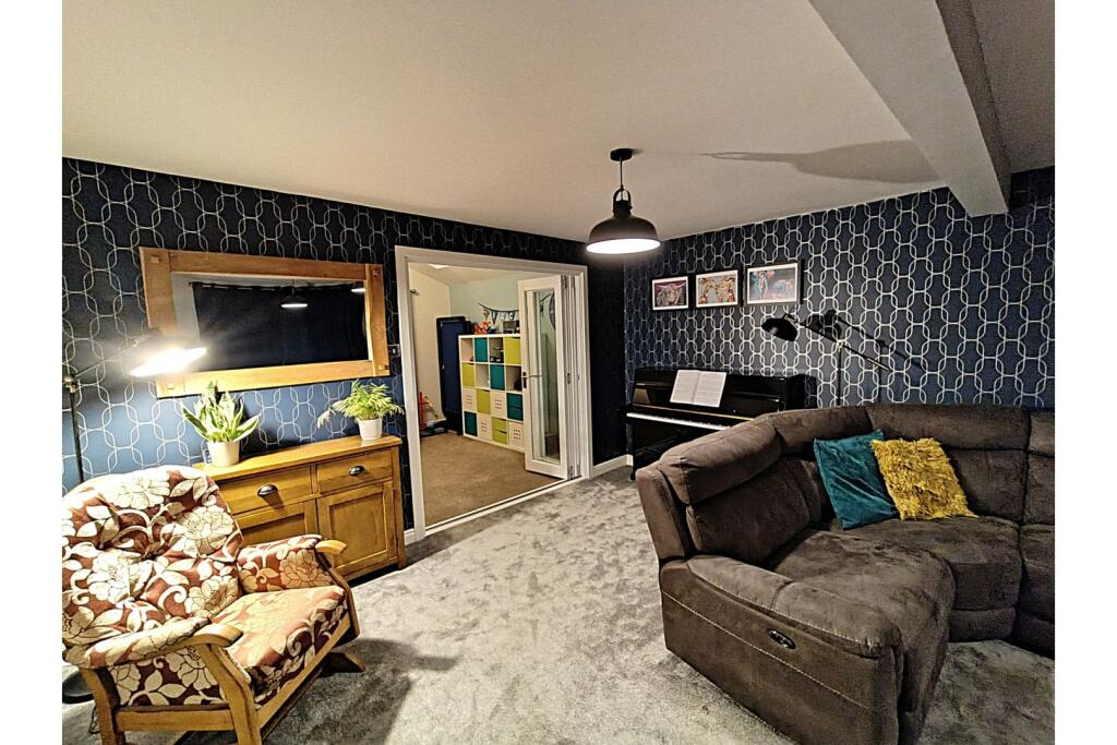 Additional image 7 of Somerton Road, Bolton, BL2