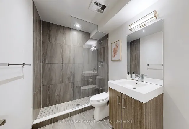 Additional image 13 of 17 Dundonald St Unit 607