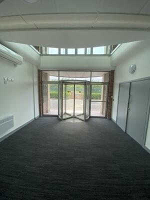 Additional image 13 of Office Suites A & D , Valley Business Park, Valley Road, Birkenhead, Merseyside, CH41