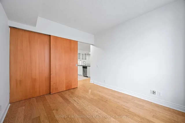 Additional image 19 of 500 Queens Quay W Unit 405W