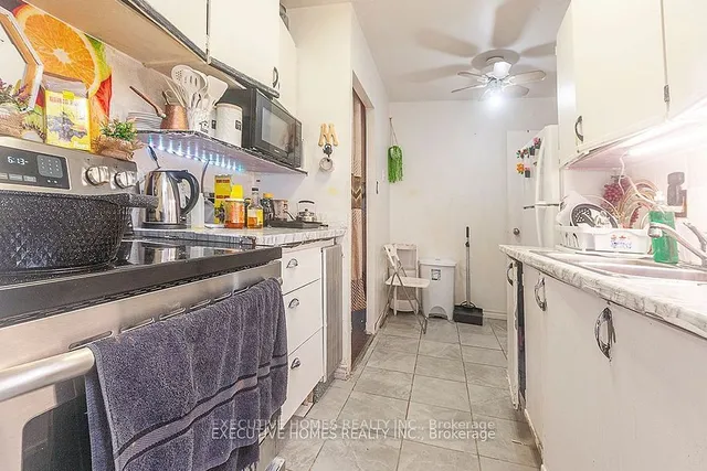 Additional image 13 of 1690 Victoria Park Unit 204