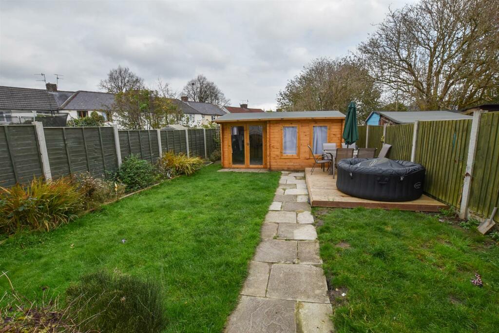 Additional image 14 of Dale Avenue, Bromborough