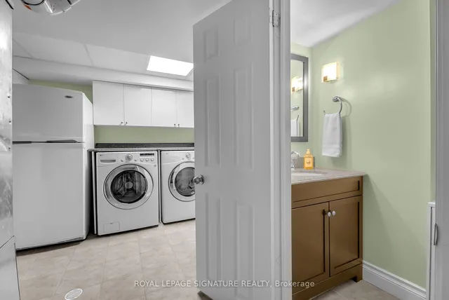 Additional image 36 of 23 Rustywood Dr