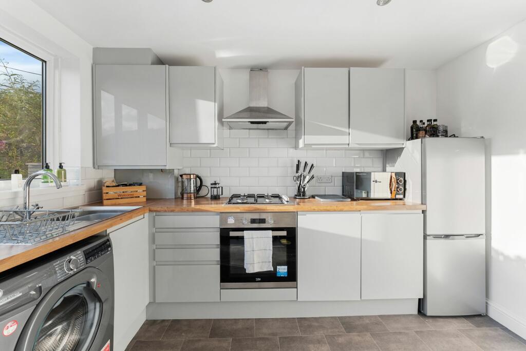 Additional image 7 of Upper Alma Place, Pentre