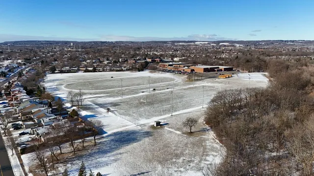 Additional image 10 of 1513 Riley Ave