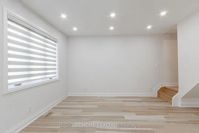 Additional image 13 of 961 Victoria Park Ave