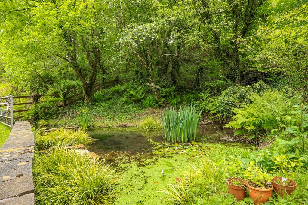 Additional image 34 of Taff Merthyr House, Treharris