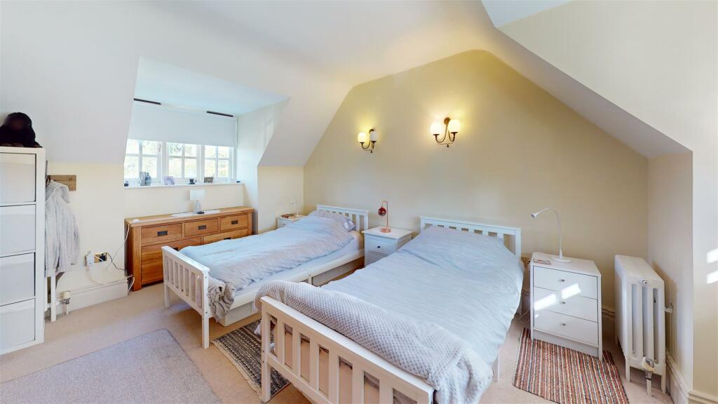 Additional image 7 of The Manor, Talygarn, Pontyclun