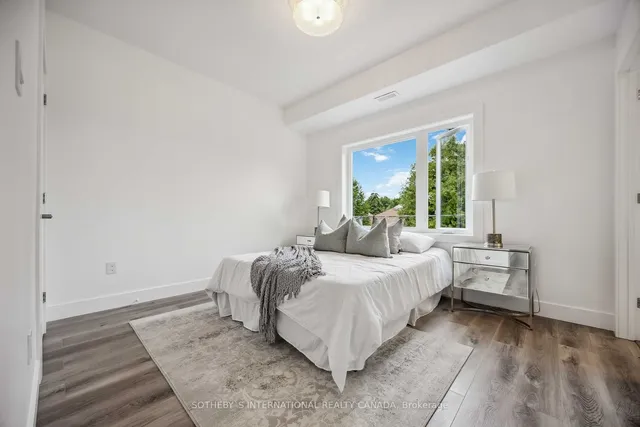 Additional image 9 of 1925 Lawrence Ave