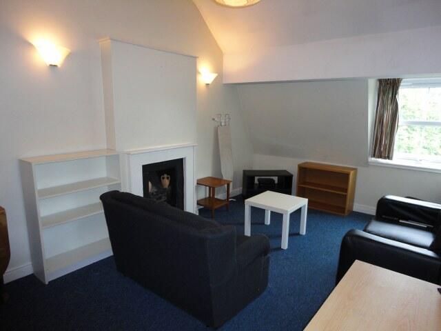 Additional image 2 of Ref 930 – Richmond Terrace Top/Third Floor Flat