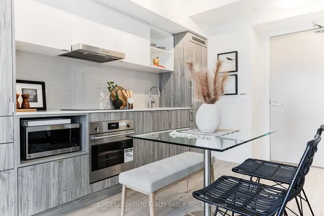 Additional image 11 of 138 Downes St Unit 1706