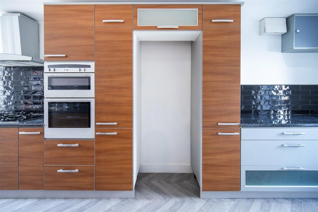 Additional image 25 of Heol Fargoed, Bargoed, CF81 8PQ