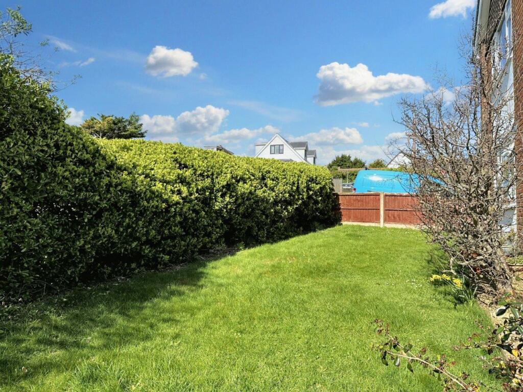 Additional image 12 of 69 Brambletyne Avenue, Saltdean, BN2 8EL