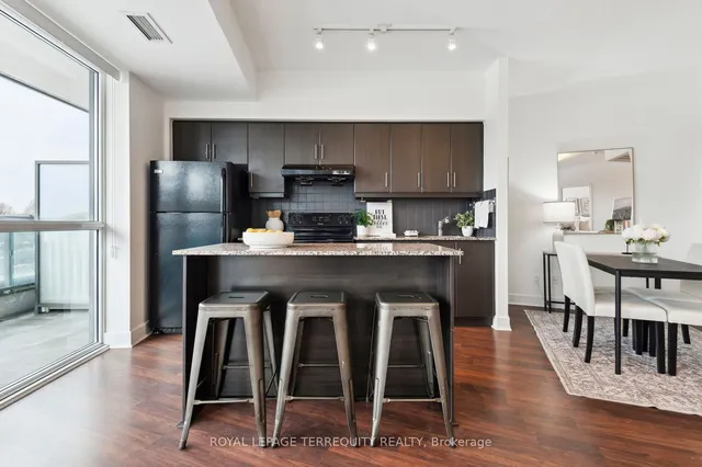 Additional image 6 of 35 Brian Peck Cres Unit 321