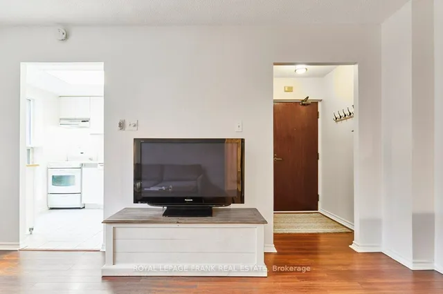 Additional image 33 of 88 Charles St Unit 301