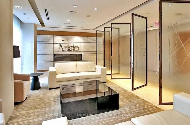 Additional image 15 of 120 Harrison Garden Blvd Unit 127