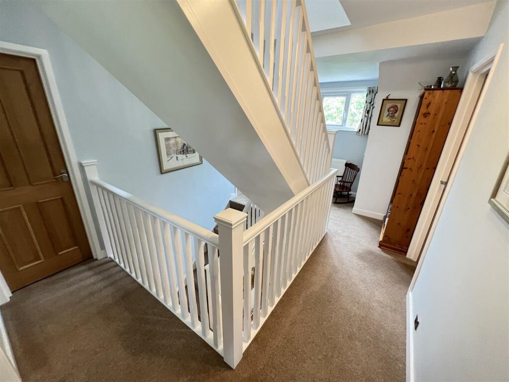 Additional image 30 of Cedarway, Gayton, Wirral