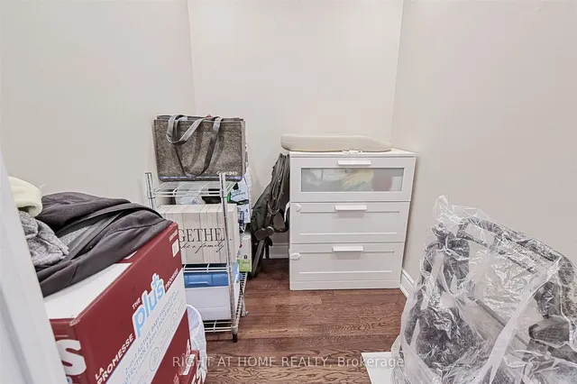 Additional image 19 of 633 Bay St Unit 1615