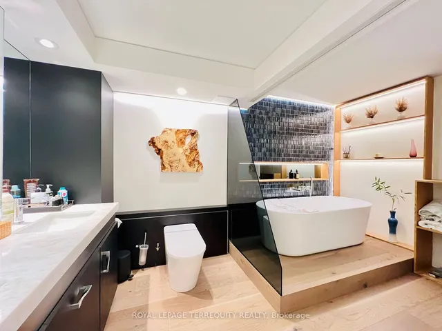 Additional image 17 of 1 Concorde Pl Unit 703