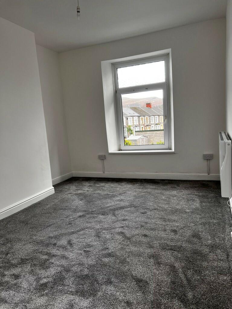 Additional image 7 of Aberrhondda Road, Porth, Rhondda Cynon Taff, CF39