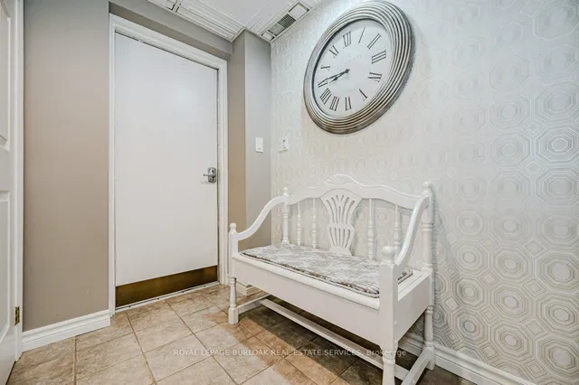 Additional image 34 of 955 King Rd Unit 15