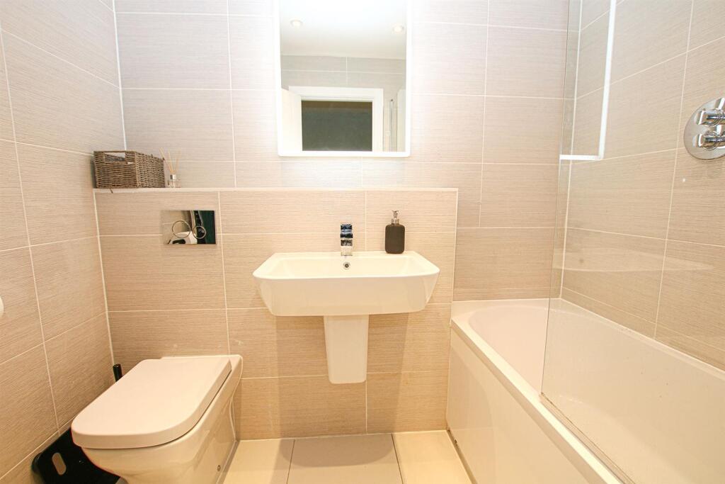 Additional image 12 of Valley Way, Newmarket