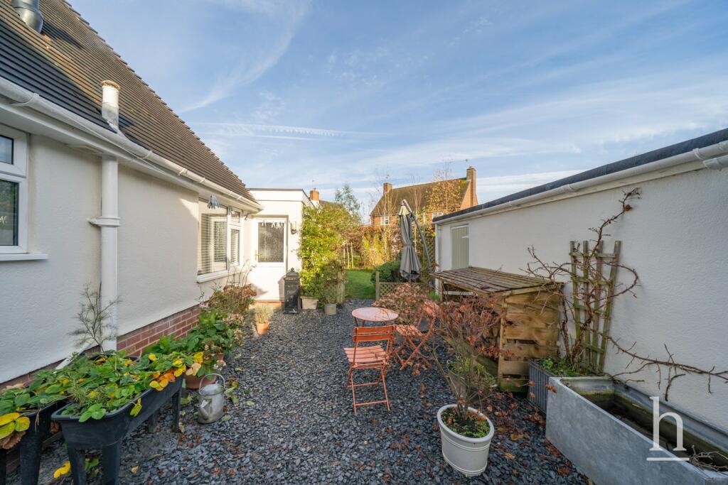 Additional image 45 of Gayton Parkway, Gayton, CH60