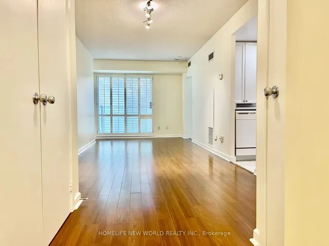 Additional image 3 of 8 Park Rd Unit 1716