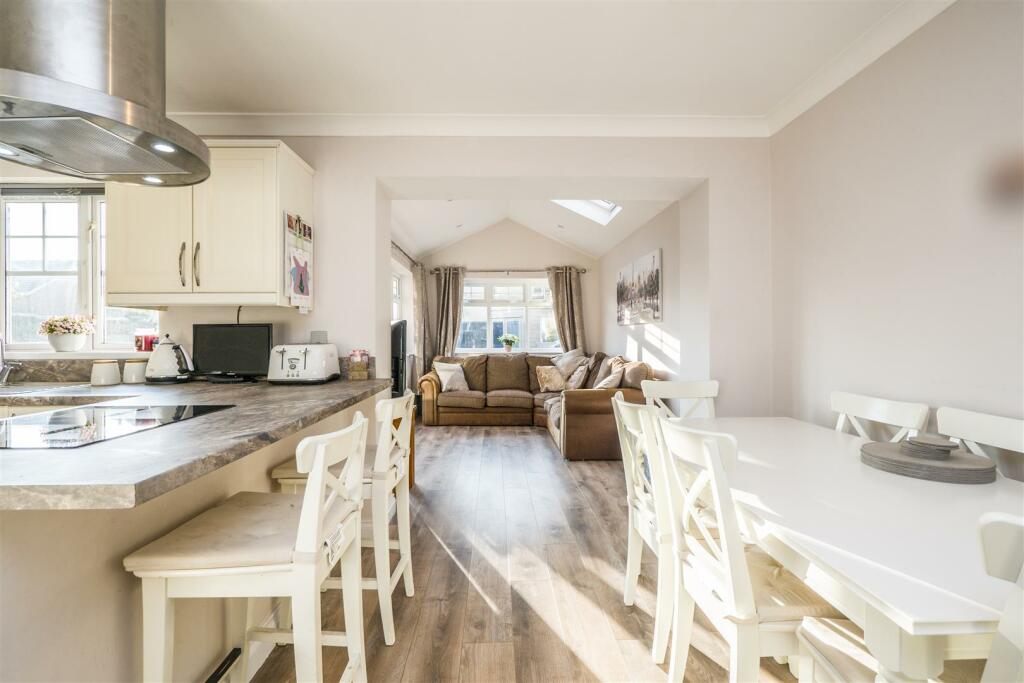 Additional image 4 of Llys Y Coed, Barry