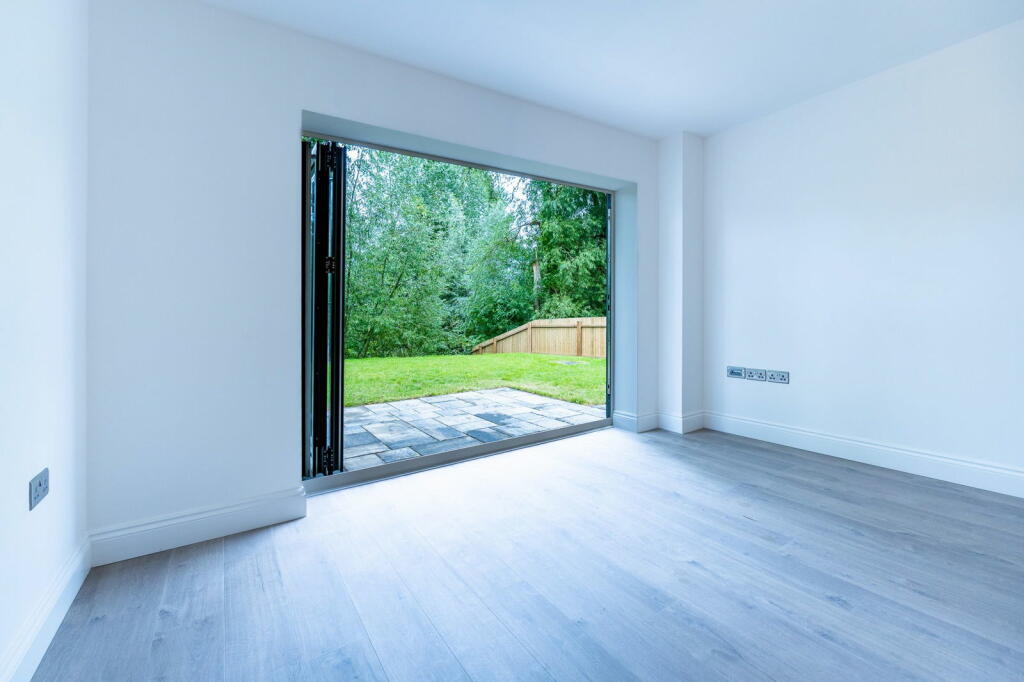 Additional image 12 of Van Road, Caerphilly, CF83 3RR