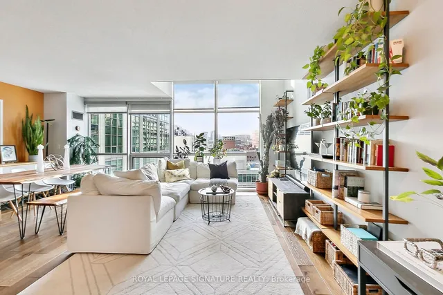 Additional image 5 of 36 Blue Jays Way Unit 903