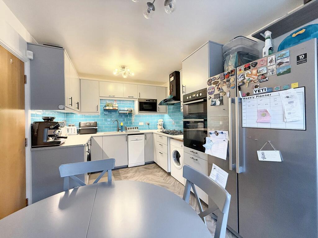 Additional image 8 of Meadowland Close, Caerphilly, CF83