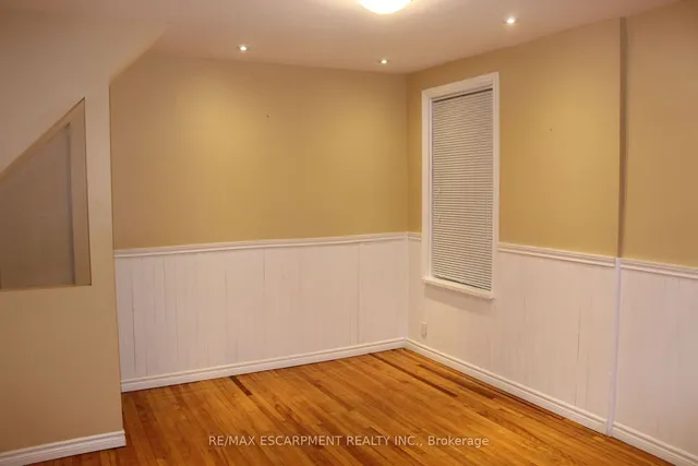 Additional image 7 of 29 Oxford St