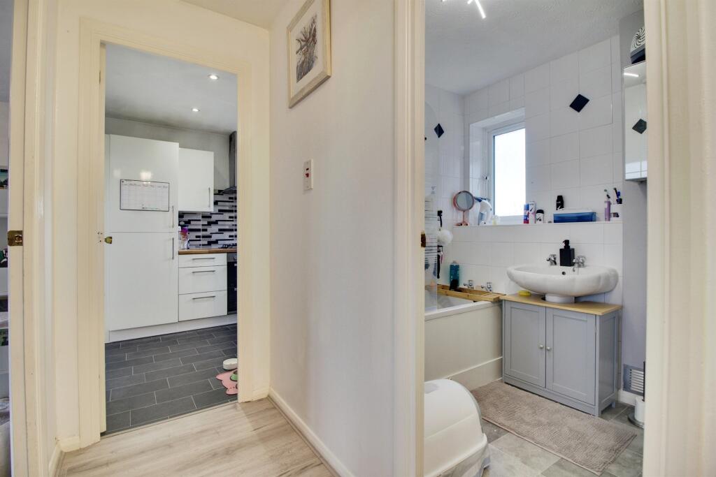 Additional image 13 of Wellington Drive, WELWYN GARDEN CITY