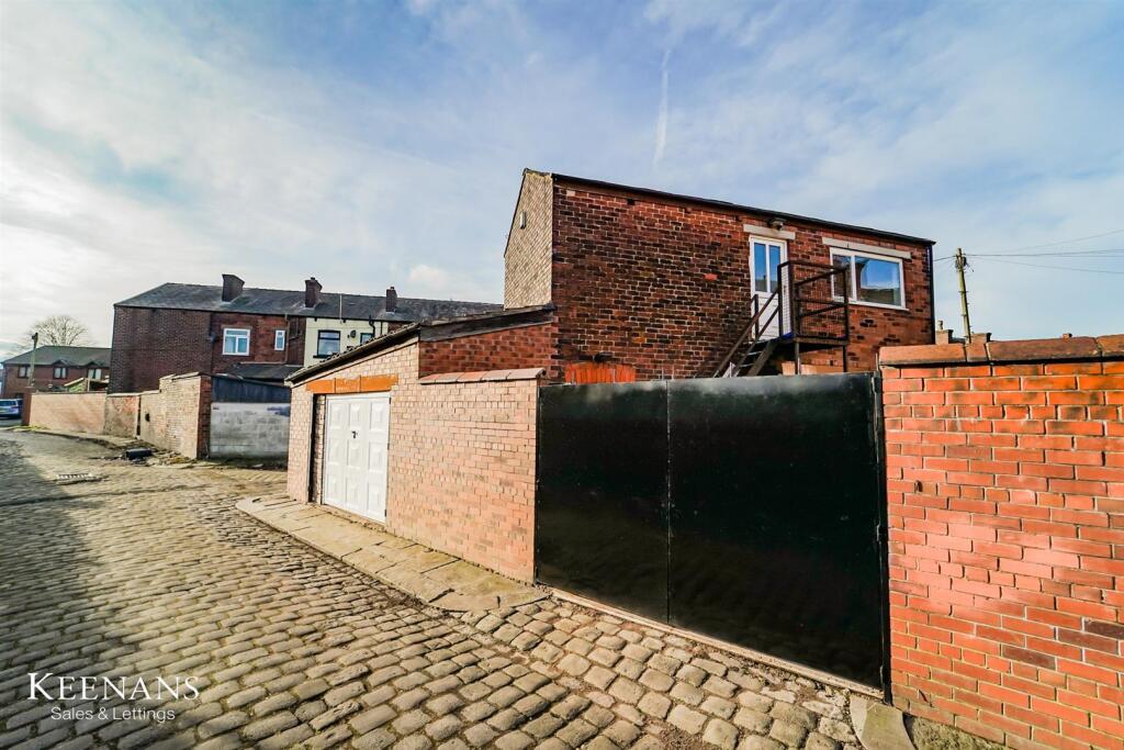 Additional image 41 of Pearson Street, Bury
