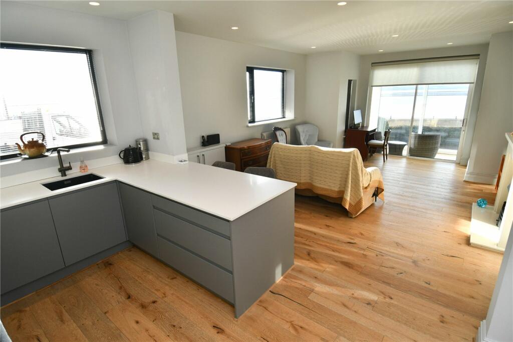 Additional image 17 of South Parade, West Kirby, Wirral