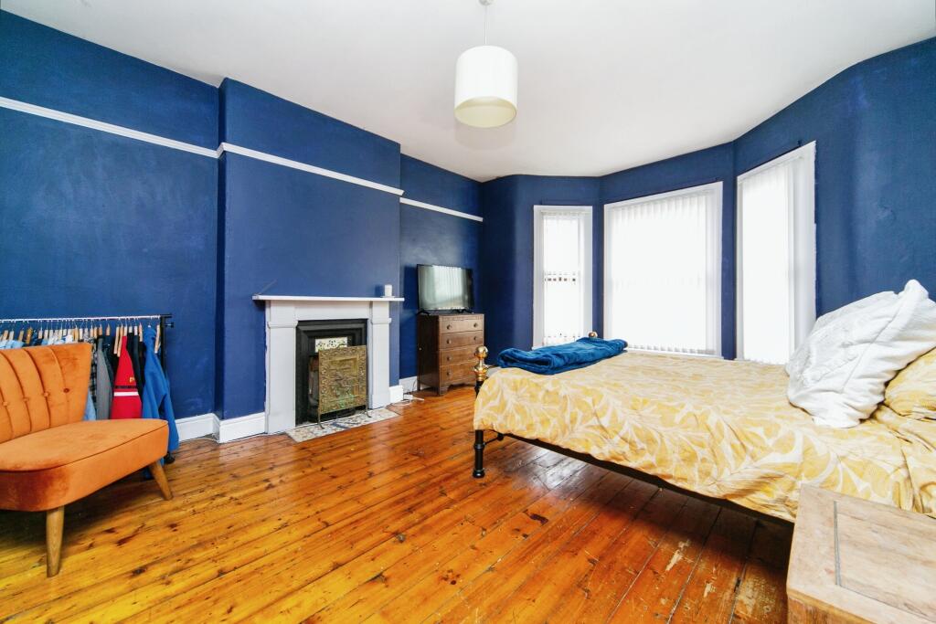 Additional image 9 of Marlborough Grove, PRENTON, CH43