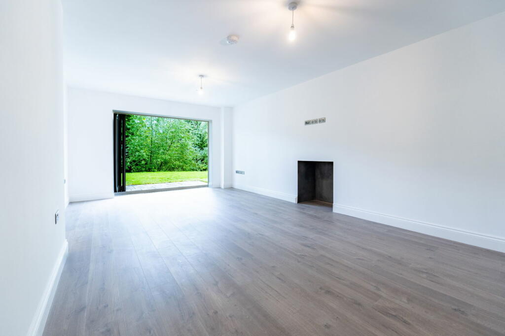 Additional image 10 of Van Road, Caerphilly, CF83 3RR