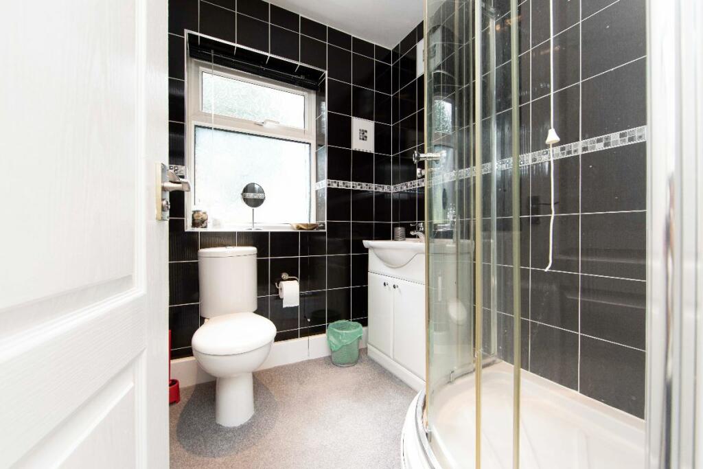 Additional image 20 of Ashgrove, Edwardsville, Treharris