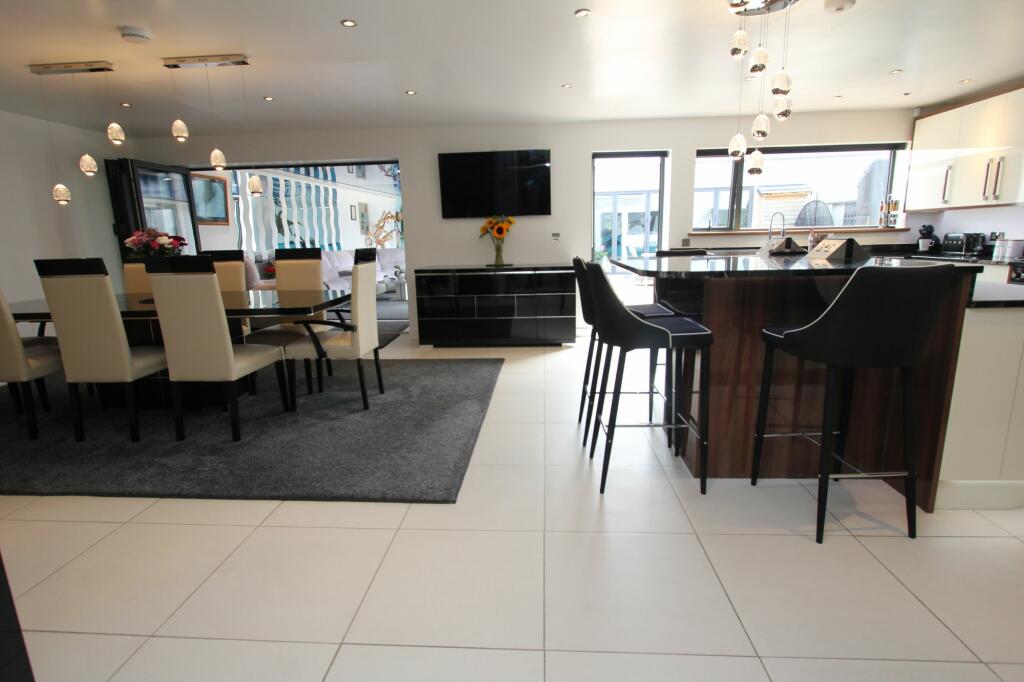 Additional image 13 of Cog Road, Sully, CF64