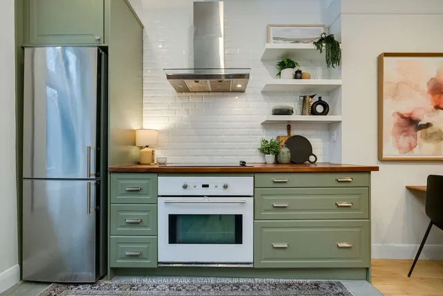 Additional image 7 of 33 Austin Ave