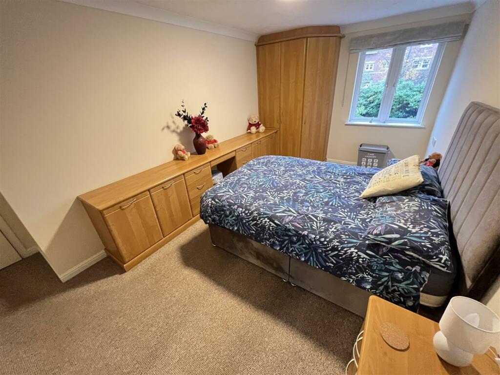 Additional image 14 of Telegraph Road, Heswall, Wirral