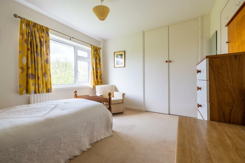 Additional image 20 of Hadlow Road, Willaston, Neston